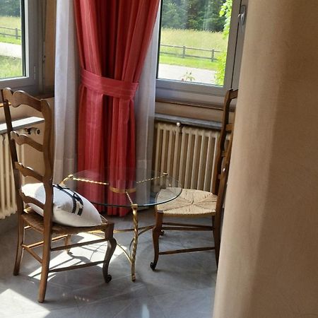 Goutanou Chambre 3 샤티용앙미셰유 외부 사진