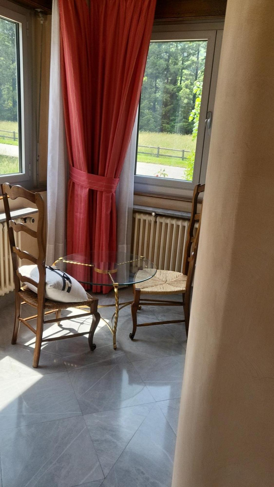 Goutanou Chambre 3 샤티용앙미셰유 외부 사진